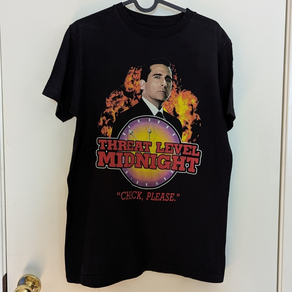 The Office Threat Level Midnight Black Graphic T-Shirt Men's Size Medium